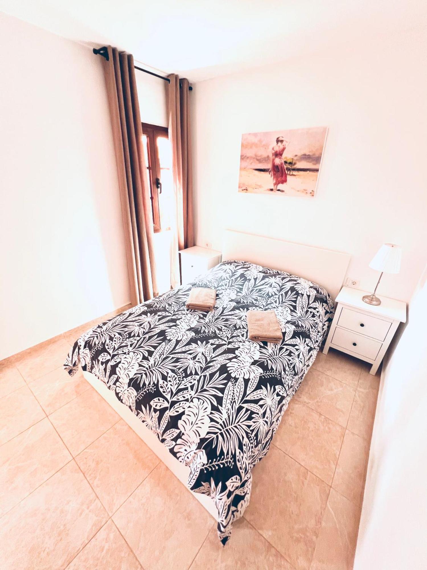 Oasis Of Tranquillity Apartment Tenerife Costa Del Silencio Exteriör bild