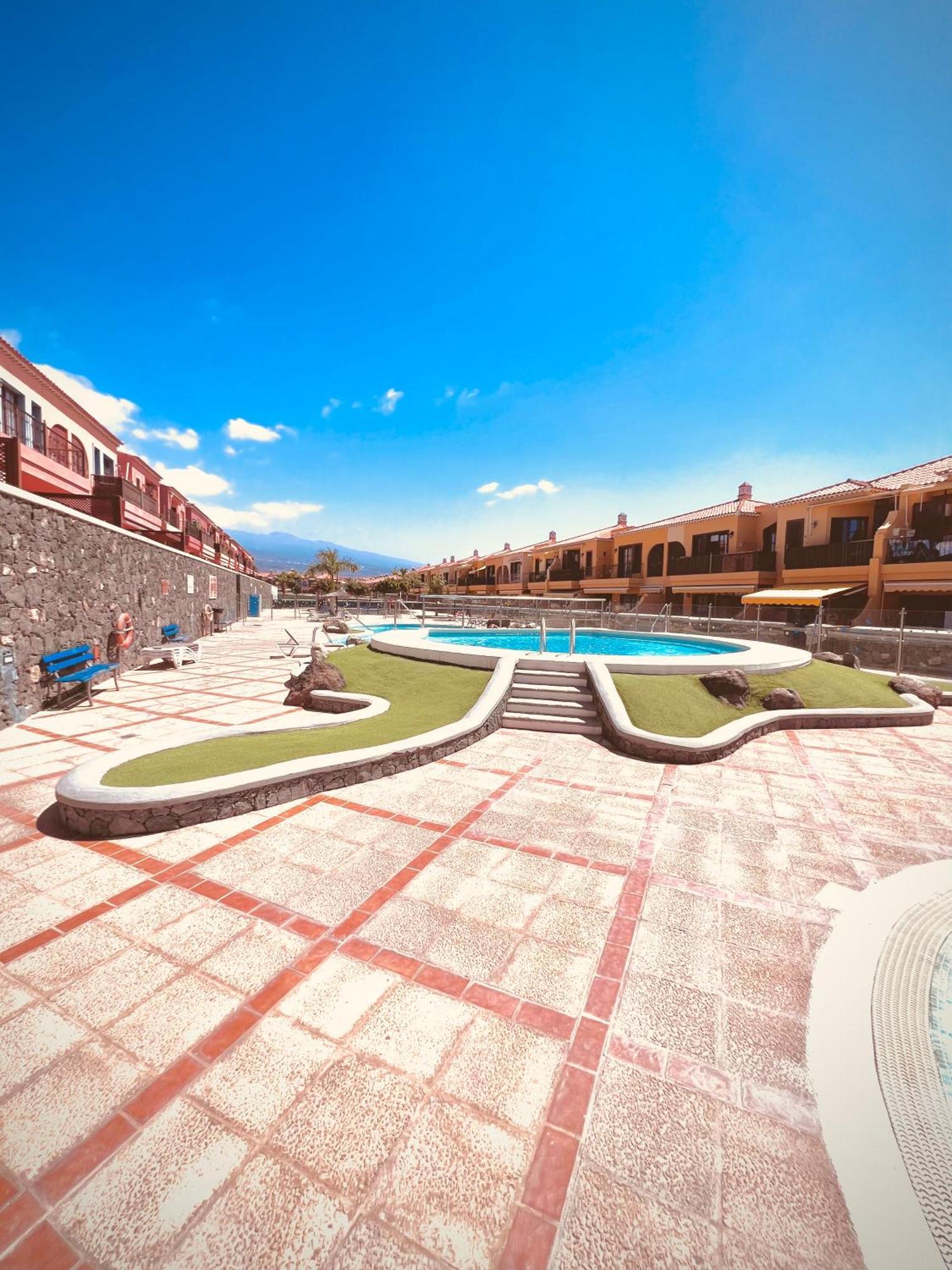 Oasis Of Tranquillity Apartment Tenerife Costa Del Silencio Exteriör bild